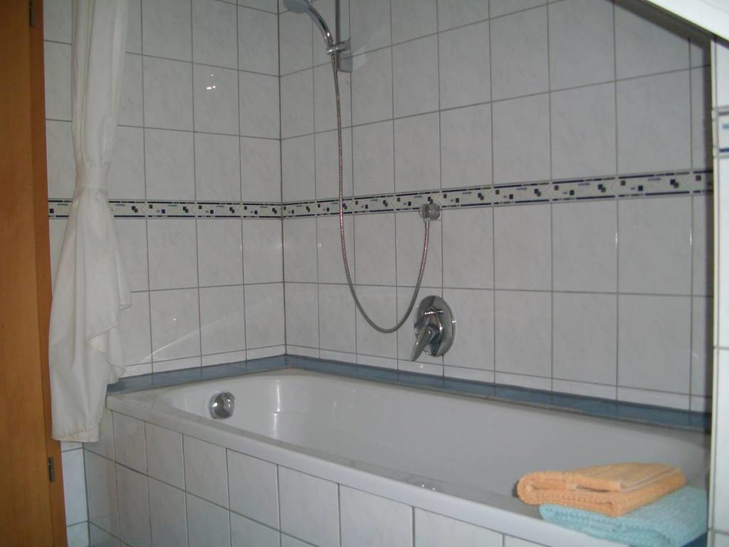 Ferienwohnung Mastiaux Mirbach Экстерьер фото